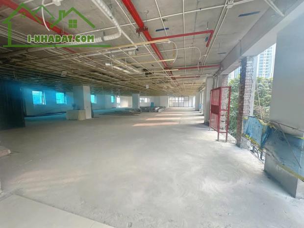 TOÀ VĂN PHÒNG PHỐ LẠC TRUNG HAI BÀ TRƯNG, Ô TÔ 10 TẦNG KINH DOANH, DT 1235M2 GIÁ 350 TỶ