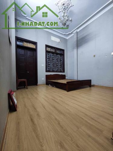 Cho thuê nhà riêng Phố Giang Văn Minh, Ba Đình, 65m2, 3 tầng, 3 ngủ, 12 triệu - 2