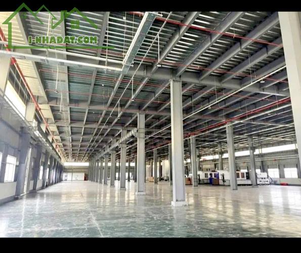 Cho thuê kho xưởng 16.400m² ở Đức Hòa , Long An giá 3.8USD/m²/tháng Lh: 0949 861 287