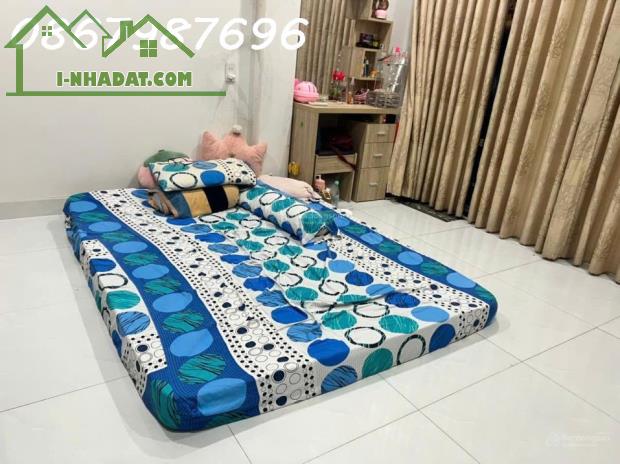 Bán Nhà 3 Tầng Hẻm Trung Tâm TP. Nha Trang - Giá 4,2 Tỷ - 4
