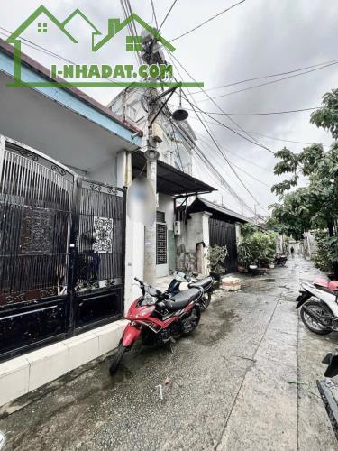 Bán gấp nhà C4 Nguyễn Văn Quá – Q12 – hẻm xe hơi – 112m2 (4.3x25m)- Giá 5.8Tỷ