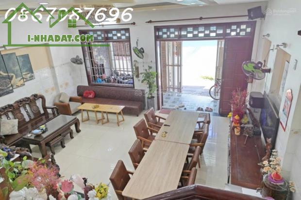 Bán Nhà 4 Tầng Mới, Vị Trí Đắc Địa, Gần Chợ Đầm - Giá 4 Tỷ 900 Vị trí: Phường Vạn Thắng, - 3