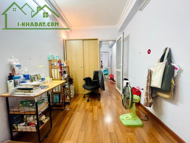 NHÀ MINH KHAI - LÔ GÓC - NGÕ RỘNG GẦN PHỐ - TIỆN ÍCK VIEW CC GREEN PEARL -32M2 - 5.15 TỶ