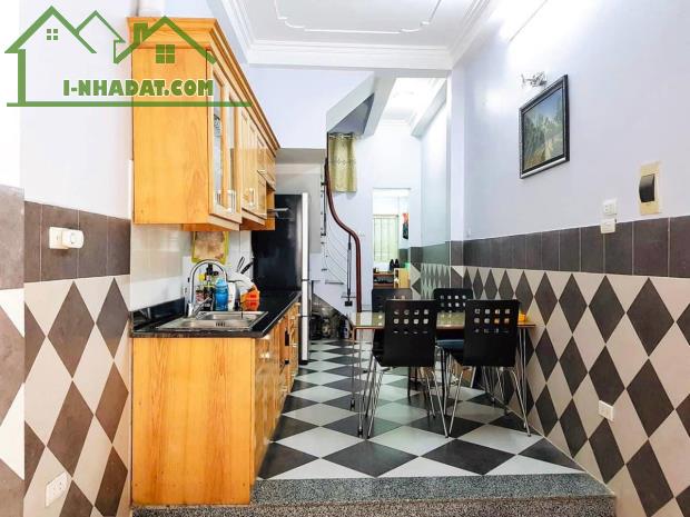 NHÀ MINH KHAI - LÔ GÓC - NGÕ RỘNG GẦN PHỐ - TIỆN ÍCK VIEW CC GREEN PEARL -32M2 - 5.15 TỶ - 4