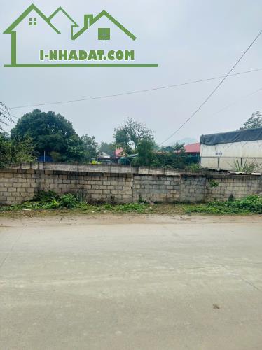 Trục chính LIÊN XÃ KINH DOANH 120m2 full tc 2 x tỷ  Nam phương tiến Chương Mỹ HN