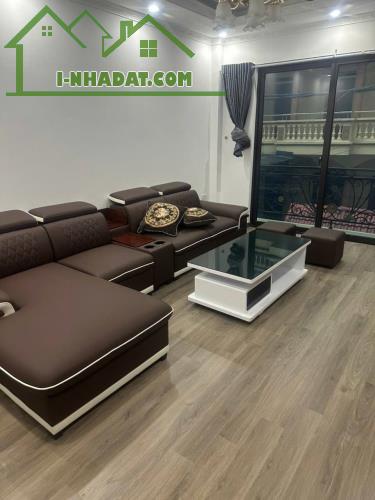 NHÀ MỚI 2 THOÁNG NỘI THẤT ĐẸP THANG MÁY PHÚ LƯƠNG,NGÕ RỘNG NÔNG 49M2, 5 TẦNG NHỈNH 8 TỶ