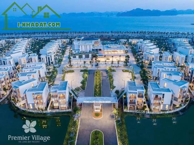 cần bán gấp căn biệt thự nghỉ dưỡng Sun Premier village Hạ Long. Cách bãi tắm chỉ 100m