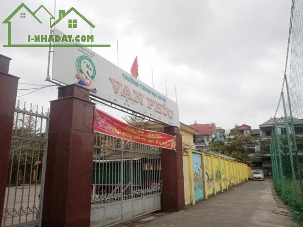 Siêu đẹp nhà Vạn Phúc gần trường THCS, 5 tầng MT4.1m thang máy mới tinh hơn 7 tỷ
