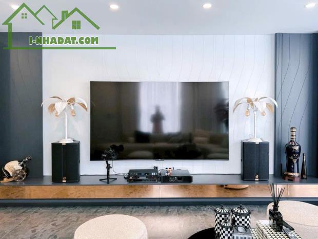 MẶT HỒ ĐẦM TRÒN - NỘI THẤT 5 SAO - THANG MÁY NHẬP KHẨU - HÀNG SIÊU HIẾM - GIÁ QUÁ ĐẸP. - 3