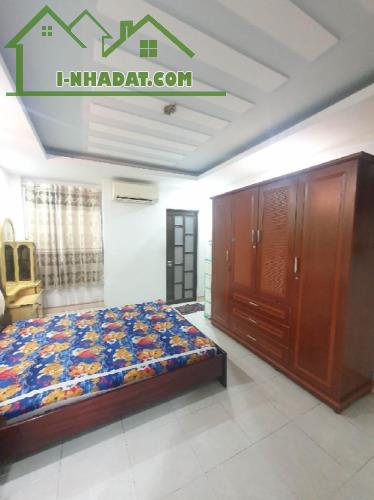 NHÀ MỚI NGAY TRUNG TÂM P.LINH XUÂN, Q.THỦ ĐỨC, 3 TẦNG, 64m2, TẶNG FULL NỘI THẤT, NHỈNH 3 T - 4