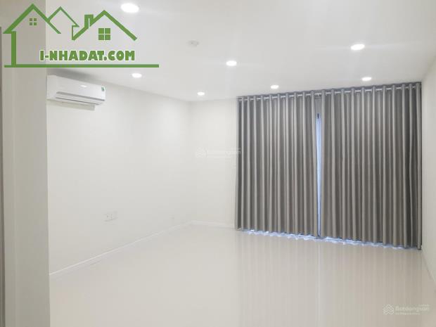 Bán căn Officetel 37m2 Hoàn thiện cơ bản Lavida Plus Nguyễn Văn Linh Q7 Giá 2.3 tỷ bao hết - 1