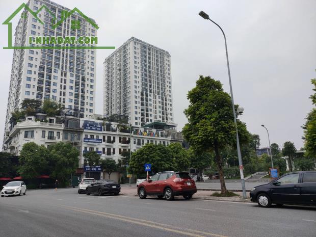 Bán Tòa nhà Mặt Phố Hồng Tiến Long Biên 225m2 Lô Góc, Mặt Tiền Quyền lực Giã 115 tỷ - 2