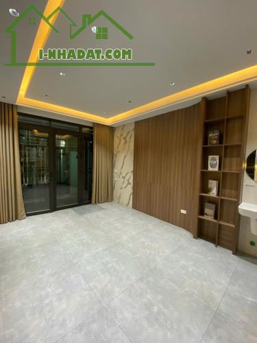 Cần Bán Gấp Nhà Mới Full NT Ở Ngô Thì Sỹ,Ngõ Thông,Ô Tô Đỗ Gần.Gía 7.8Tỷ CóTL