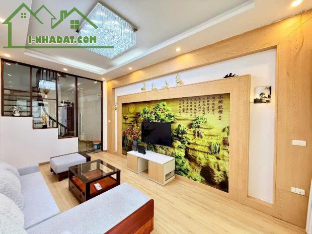BÁN NHÀ ĐƯỜNG XUÂN PHƯƠNG 50M2 5 TẦNG 2 THOÁNG Ô TÔ ĐỖ CỬA, NỘI THẤT NHẬP KHẨU, GIÁ 6.x TỶ