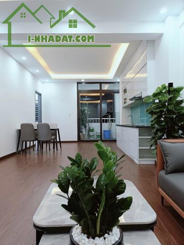 Bán chung cư Việt Hưng-Long Biên-90m 3n2wc-full nội thất-giá 3.75 tỷ (thương lượng) - 4