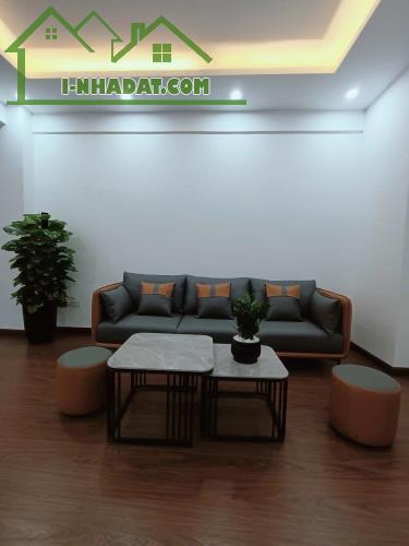 Bán chung cư Việt Hưng-Long Biên-90m 3n2wc-full nội thất-giá 3.75 tỷ (thương lượng) - 1