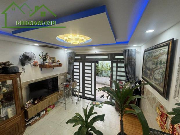 BÁN NHÀ ĐƯỜNG NƠ TRANG LONG, BÌNH THẠNH, 1 TRỆT 1 LẦU, LÔ GÓC 2 MẶT HẺM GIÁ NHỈNH 4 TỶ - 4