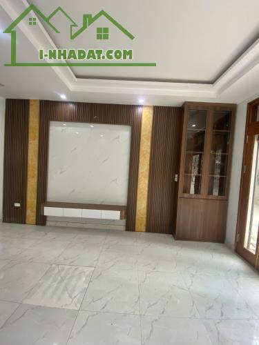 🔥 GIÁ SỐC! Chỉ 2,8 TỶ – CÓ NGAY  Nhà 3 Tầng, 45m², FULL NỘI THẤT, Ô TÔ ĐỖ CỬA 🔥 - 1