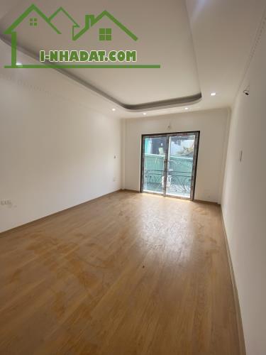 🔥 GIÁ SỐC! Chỉ 2,8 TỶ – CÓ NGAY  Nhà 3 Tầng, 45m², FULL NỘI THẤT, Ô TÔ ĐỖ CỬA 🔥 - 3