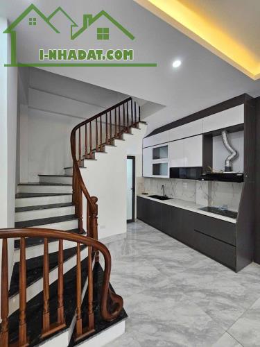 Bán Nhanh Nhà Mới 33m2 5T Thượng Thanh Long Biên, Ngõ Thông Ô Tô 5.8 Tỷ - 2