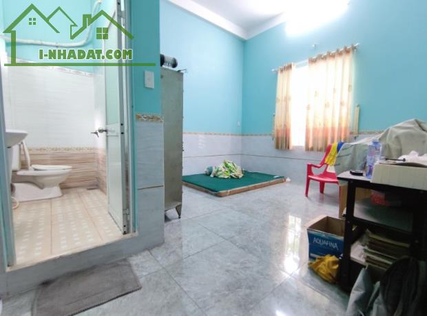 Nhà lô góc mặt tiền TânHiệp 14 ,HM , 4Tx 135 m2 . Giá chỉ  6.2 tỷ (TL). - 2