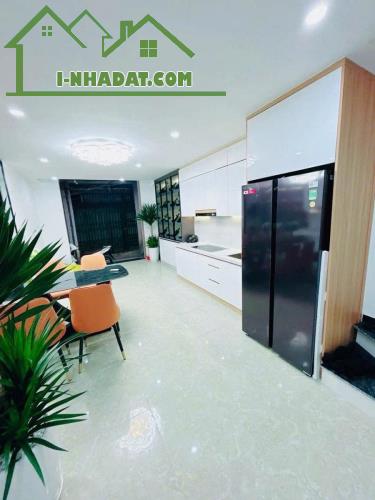 BÁN NHÀ LÊ DUÂN –HAI BÀ TRƯNG DT 40M 6TẦNG MT 4M GIÁ CHỈ HƠN 8TỶ - 2