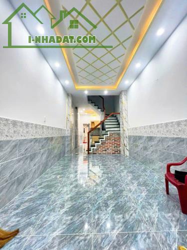 BÁN NHÀ 2 CĂN MẶT TIỀN 
TRUNG TÂM Q4 
HƠN 7 TỶ X - 2