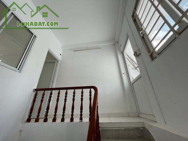 1 BƯỚC QUA QUẬN 1 - 2 MẶT HẺM TRƯỚC SAU - VIP 3 TẦNG 4PN ST - SỔ VUÔNG - 56M2 - HUỲNH MẪN - 2