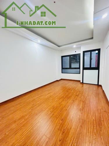 Bán Nhà THÁI HÀ, 30m², 5 Tầng, Vị Trí Cực Đẹp, Ngõ Thông, View Thoáng Vĩnh Viễn, Gió - 2