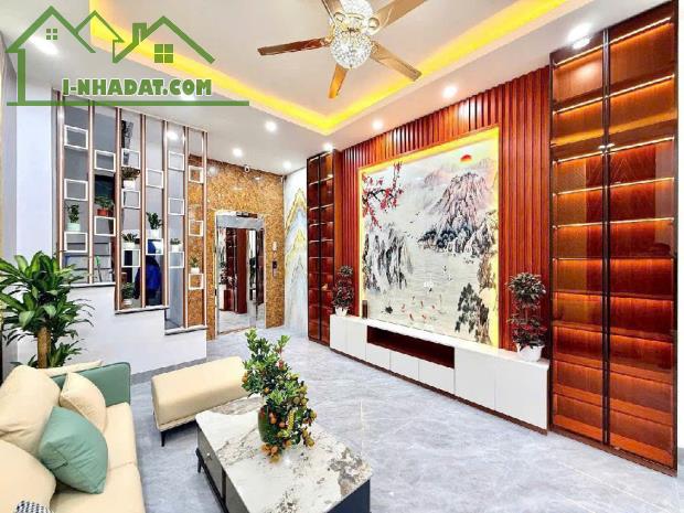 Bán tòa nhà 6 tầng thang máy, dt 40m2 Xuân La - Tây Hồ - giá nhỉnh 15 Tỷ - 3
