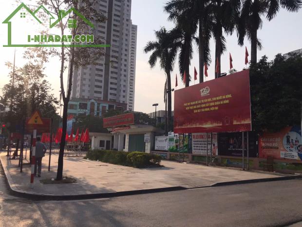 Bán đất đường trung tâm quận Hà Đông, 51m2, đường ô tô vào nhà