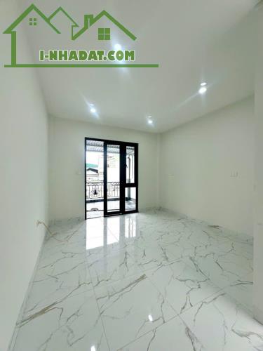 Bán nhà phố Trần Khát Chân - Nhà xây mới, 40m2 x 6 tầng thang máy - Tài chính 8 tỷ - 2