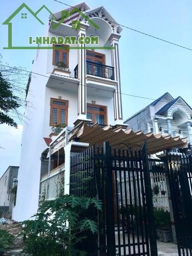 SIÊU PHẨM 4 TẦNG MÁI THÁI KIỂU ÂU - HẺM XE HƠI QUAY ĐẦU - TÂN CHÁNH HIỆP Q12 - 95M2 - GIÁ