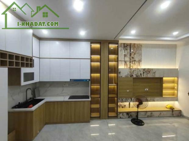 HIẾM CÓ KHÓ TÌM LÊ TRỌNG TẤN THANH XUÂN PHÂN LÔ QUÂN ĐỘI GẦN Ô TÔ ĐỖ NHÀ MỚI FULL NỘI