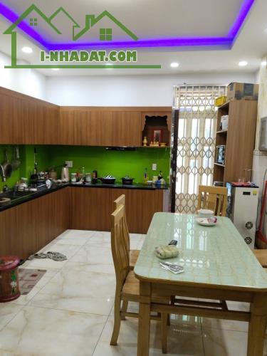 Bán nhà Mặt tiền đường số 2, BHH, Bình Tân, 4 tầng , 4x18M, 6,9 tỷ ( TL ) - 3