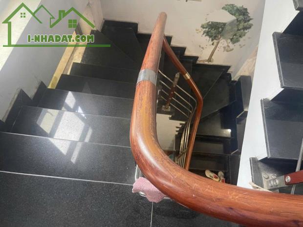 BÁN NHÀ LÔ GÓC 3 MẶT THOÁNG – THỊNH QUANG, NGÃ TƯ SỞ – 45M², 5 TẦNG, DÒNG TIỀN 32TR/THÁNG - 5