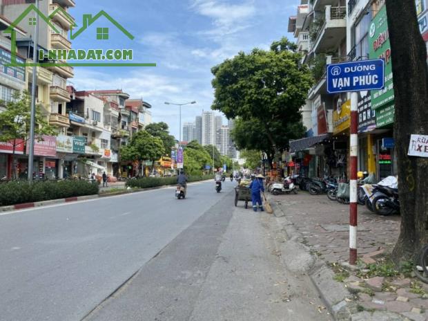 Siêu đẹp nhà Vạn Phúc, Hà Đông 45m2 4T MT5m đường thông ô tô, dân xây chắc chắn hơn 8 tỷ