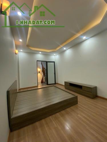 NHÀ MỸ ĐÌNH Ở NGAY, NGÕ RỘNG 20M RA ÔT, 50M RA MẶT PHỐ GIÁ 6,68 TỶ - 2