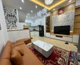 Bán nhà đẹp, ô tô đỗ cửa, vị trí đắc địa - nhỉnh 6tỷ