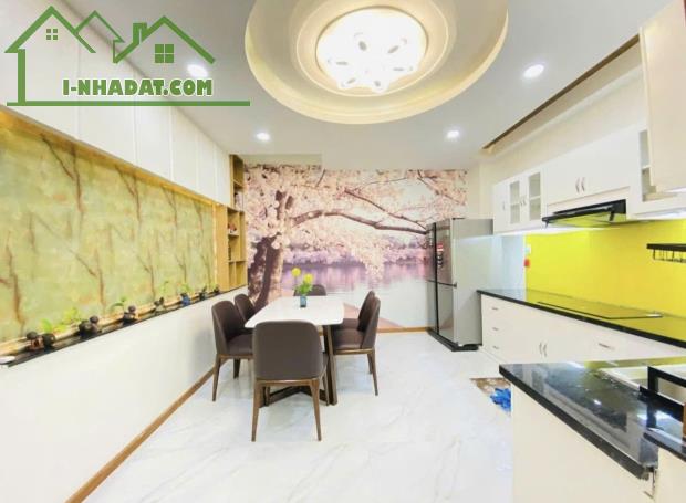 Chính chủ muốn bán nhanh nhà xinh Quận 5 - 1