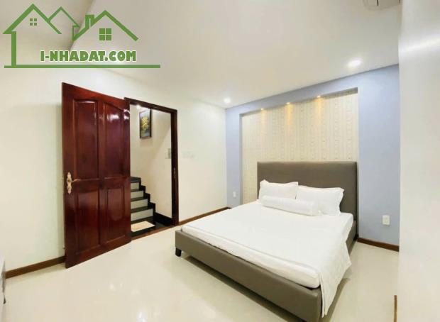 Chính chủ muốn bán nhanh nhà xinh Quận 5 - 3
