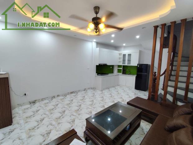 BÁN NHÀ 5 TẦNG - NGÕ 116 LAI XÁ (KIM CHUNG), HOÀI ĐỨC 62m chỉ 5 tỷ 4 - 2