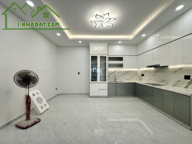 BÁN NHÀ PHÚ NHUẬN HXH 80M2 3 TẦNG NGANG 5M 3 PN DÂN TRÍ SỔ VUÔNG ĐĂNG VĂN NGỮ  GẤP BÁN - 1