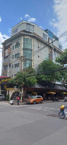 Bán tòa nhà hầm 9 tầng 2 MT góc Cửu Long, Trường Sơn Q10 - 3