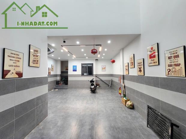 GIẢM MẠNH 1,3 TỶ CHỈ 17,7 TỶ CHDV SƯ VẠN HẠNH QUẬN 10 12 PHÒNG DÒNG TIỀN 840 TRIỆU - 3