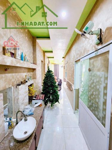 Bán nhà 1 trệt 2 lầu mặt tiền kinh doanh gần Giáo Xứ Lộ Đức, Tân Hòa, Biên Hòa, 82m2. - 3