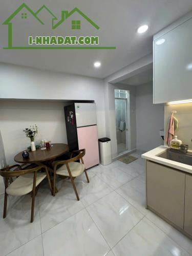⭐️BÁN CĂN GÓC 2MT, TRẦN XUÂN SOẠN,TÂN HƯNG Q7 GIÁ 4.3 TỶ - 2
