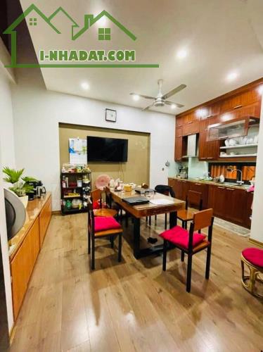NHÀ BIÊN GIANG ÔTÔ ĐỖ CỔNG GẦN TRƯỜNG HỌC 35M 4T 3TỶ - 1