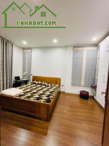NHÀ BIÊN GIANG ÔTÔ ĐỖ CỔNG GẦN TRƯỜNG HỌC 35M 4T 3TỶ - 2