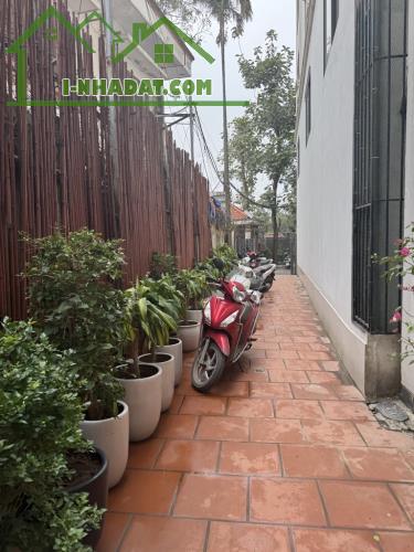 PHỐ TÂY HỒ - APARTMENT TOÀN NGƯỜI NƯỚC NGOÀI THUÊ- LÔ GÓC 3 THOÁNG- CỰC VIP - 3